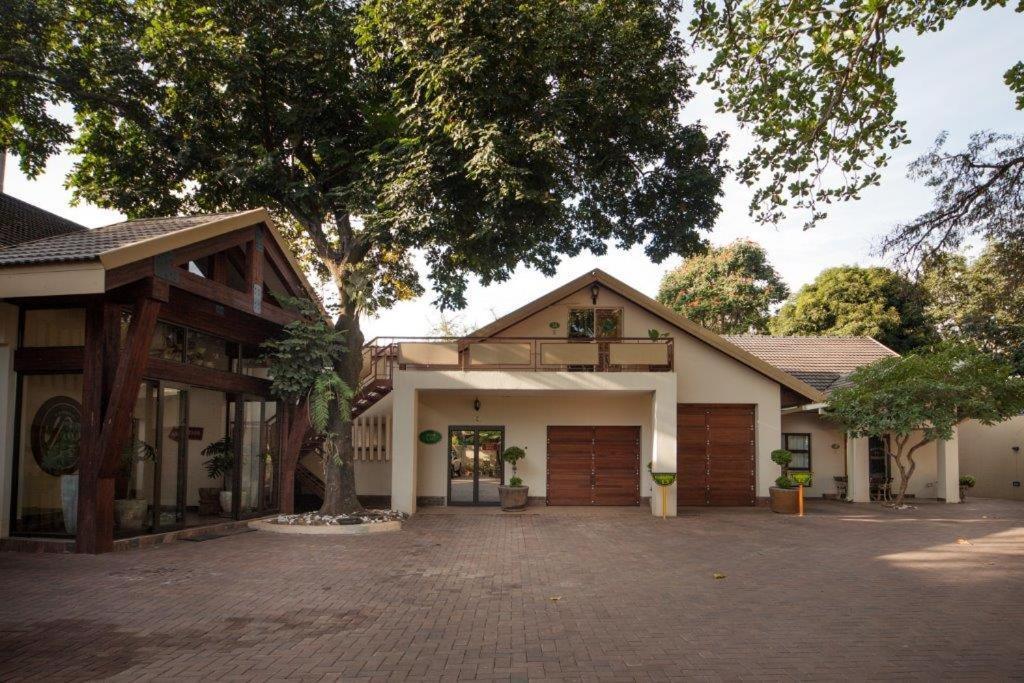 Tamboti Lodge Guest House Tzaneen Exterior photo